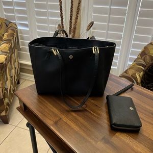 Tory Burch Robinson Black Tote Bag and Wallet
